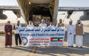 إقلاع الطائرة السابعة من الجسر الجوي الكويتي الثاني محملة بـ10 أطنان مساعدات غذائية للأشقاء في غزة