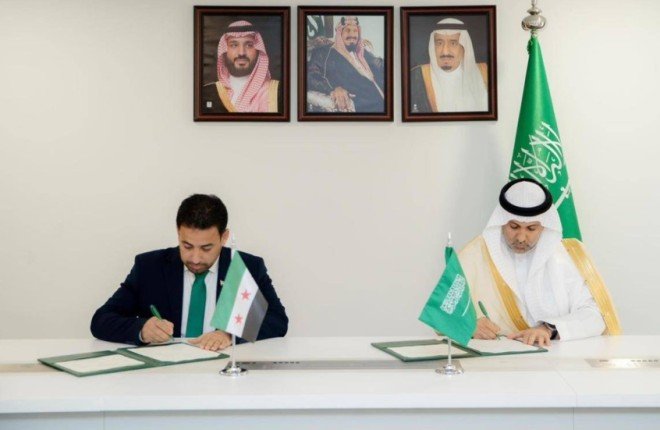 السعودية وسوريا تطلقان جسراً صحياً افتراضياً يعزز التعاون الطبي السعودية وسوريا تطلقان جسراً صحياً افتراضياً يعزز التعاون الطبي