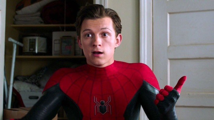 إصابة توم هولاند توقف تصوير "Spider-Man: Brand New Day" في جلاسكو إصابة توم هولاند توقف تصوير "Spider-Man: Brand New Day" في جلاسكو