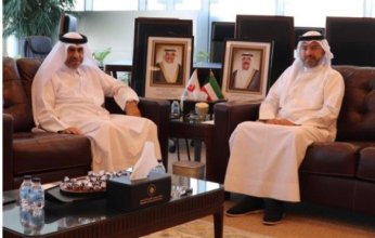 الكويت وقطر تبحثان سبل تعزيز التعاون في مجال الطيران المدني