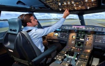 باحثون روس يطورون نظام "المساعد الذكي للطيار" لتعزيز سلامة الطيران