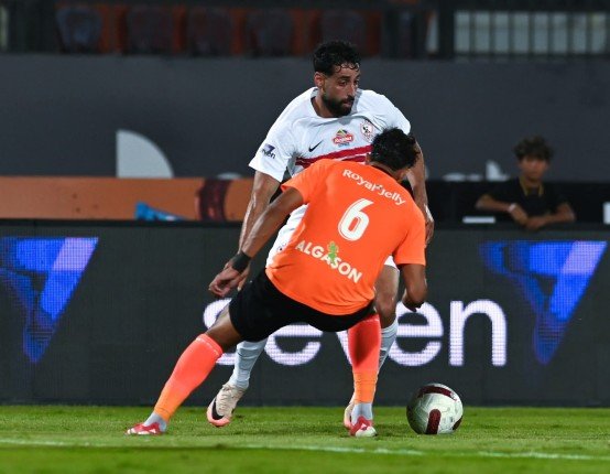 عدى الدباغ يقود هجوم الزمالك أمام المصري البورسعيدي عدى الدباغ يقود هجوم الزمالك أمام المصري البورسعيدي
