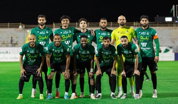 شاهد الأن.. بث مباشر لمباراة الرياض والنجمة في الدوري السعودي شاهد الأن.. بث مباشر لمباراة الرياض والنجمة في الدوري السعودي