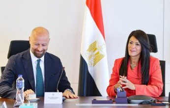 مصر: وزيرة التخطيط 3.6 مليار دولار محفظة استثمارات "سكاتك" ضمن محور الطاقة ببرنامج نوَفى