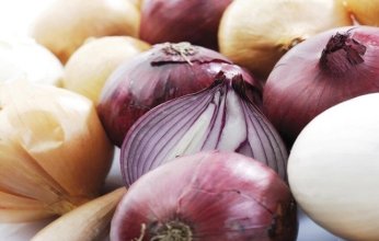 خبيرة تغذية: البصل يقوي المناعة ويقلل خطر الجلطات