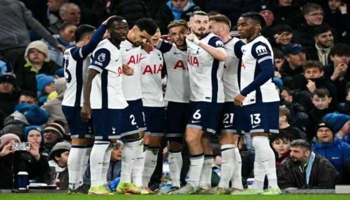 بث مباشر.. مشاهدة مباراة توتنهام وفياريال في دوري أبطال أوروبا بث مباشر.. مشاهدة مباراة توتنهام وفياريال في دوري أبطال أوروبا