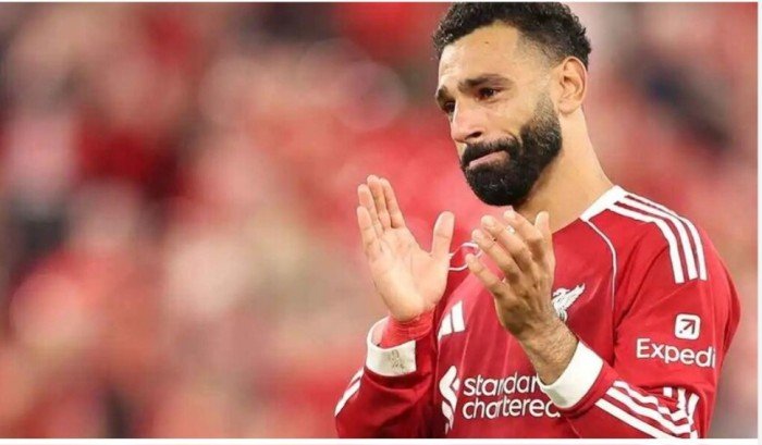 صلاح يكشف لأول مرة عن سبب بكائه أمام بورنموث صلاح يكشف لأول مرة عن سبب بكائه أمام بورنموث