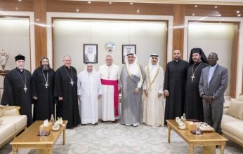 وزير شؤون الديوان الأميري ورئيس ديوان ولي العهد يستقبلان راعي ورئيس مجلس الكنيسة الإنجيلية الوطنية وممثلي الكنائس في الكويت