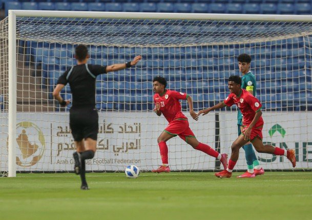 المنتخب العماني يفوز على نظيره العراقي بهدف نظيف في كأس الخليج تحت ال20 لكرة القدم المنتخب العماني يفوز على نظيره العراقي بهدف نظيف في كأس الخليج تحت ال20 لكرة القدم