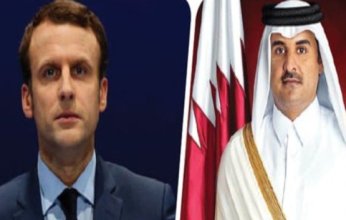 أمير قطر يتلقى اتصالًا هاتفيًا من الرئيس الفرنسي