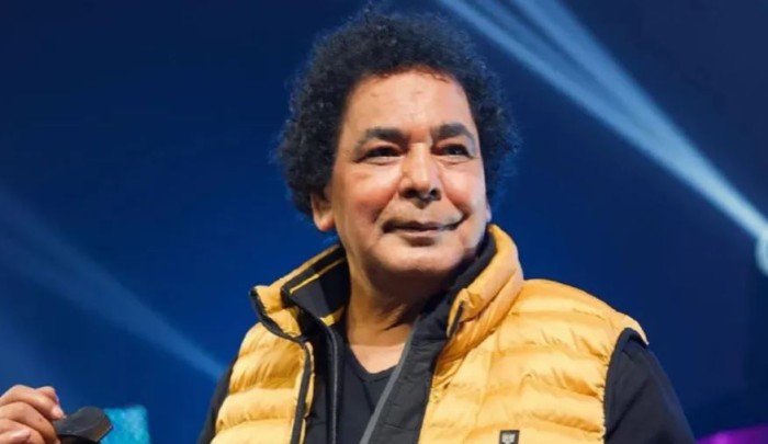 الكينج محمد منير يطرح أحدث اغانيه ”بين البينين”(فيديو) الكينج محمد منير يطرح أحدث اغانيه ”بين البينين”(فيديو)