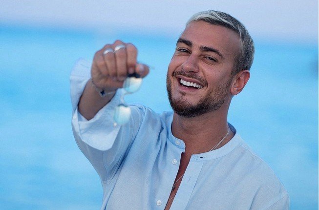 سعد لمجرد يطرح أغنية "شبه دماغي" على "موقع يوتيوب" سعد لمجرد يطرح أغنية "شبه دماغي" على "موقع يوتيوب"