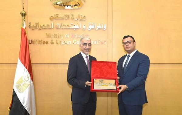 مصر والبحرين تبحثان سبل تعزيز التعاون في مجال التنمية العمرانية مصر والبحرين تبحثان سبل تعزيز التعاون في مجال التنمية العمرانية