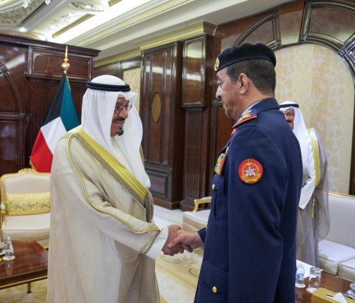 رئيس مجلس الوزراء الكويتي يستقبل رئيس الأركان العامة للجيش بمناسبة تعيينه في منصبه الجديد رئيس مجلس الوزراء الكويتي يستقبل رئيس الأركان العامة للجيش بمناسبة تعيينه في منصبه الجديد
