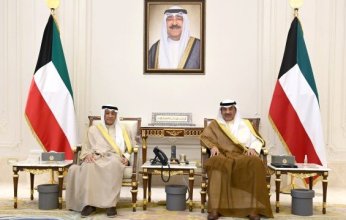 ولي العهد الكويتي يستقبل الأمين العام لمجلس التعاون لدول الخليج العربية