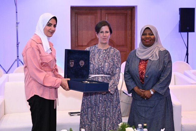 هيئة الرياضة تناقش مع مقررة أممية قضايا تمكين المرأة في المجال الرياضي هيئة الرياضة تناقش مع مقررة أممية قضايا تمكين المرأة في المجال الرياضي