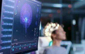 كل ما تريد معرفته عن الزهايمر.. عوامل خفية وأرقام صادمة