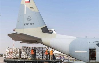 مطار العريش يستقبل دفعة مساعدات كويتية جديدة لغزة