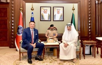 النائب الأول لرئيس مجلس الوزراء ووزير الداخلية يبحث مع سفير سنغافورة التعاون في المجالات الأمنية