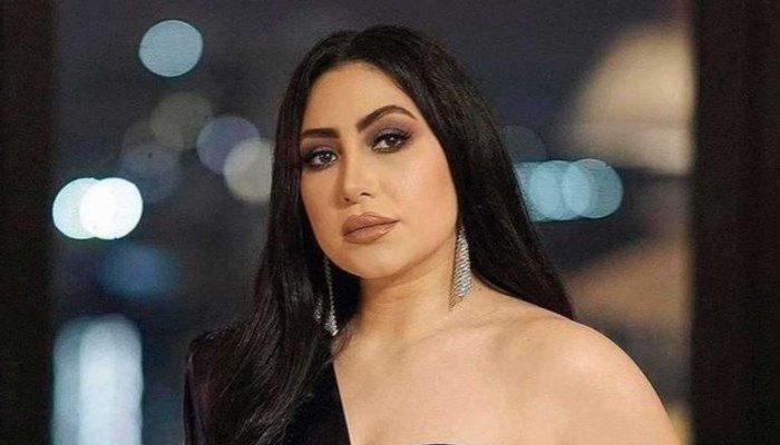 القصة الكاملة.. ننشر تفاصيل أزمة المطربة بوسي مع ورثة طليقها القصة الكاملة.. ننشر تفاصيل أزمة المطربة بوسي مع ورثة طليقها