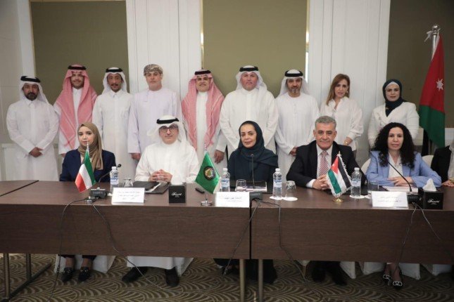 الكويت والأردن تترأسان الاجتماع السابع للتعاون الثقافي الخليجي الأردني في عمان الكويت والأردن تترأسان الاجتماع السابع للتعاون الثقافي الخليجي الأردني في عمان