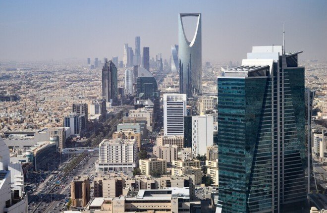 السعودية تستعد لإصدار صكوك دولارية على شريحتين السعودية تستعد لإصدار صكوك دولارية على شريحتين