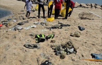 فريق الغوص الكويتي ينجز المرحلة الثالثة من حملة تنظيف السواحل الجنوبية في خور (اسكندر)