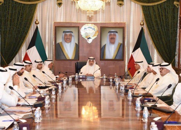 النائب الأول ووزير الداخلية يترأس الاجتماع الثاني لفريق تنظيم إنشاء دور العبادة والمراكز الدينية النائب الأول ووزير الداخلية يترأس الاجتماع الثاني لفريق تنظيم إنشاء دور العبادة والمراكز الدينية