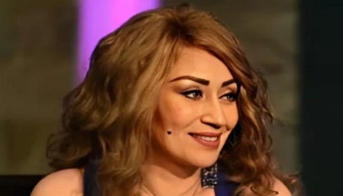 الفنان إيناس مكي تكشف أسرار حياتها.. مرض نادر وزواج قصير ودعم أحمد مكي الفنان إيناس مكي تكشف أسرار حياتها.. مرض نادر وزواج قصير ودعم أحمد مكي