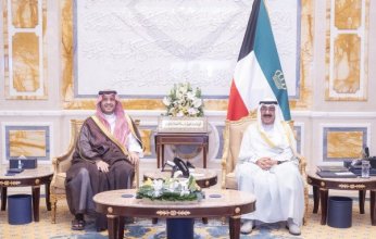أمير الكويت يستقبل وزير الدولة عضو مجلس الوزراء السعودي الأمير تركي بن محمد بمناسبة زيارته للبلاد