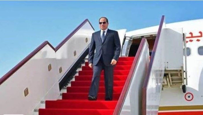 الرئيس السيسي يعود إلى القاهرة بعد المشاركة في أعمال القمة الطارئة بالدوحة الرئيس السيسي يعود إلى القاهرة بعد المشاركة في أعمال القمة الطارئة بالدوحة