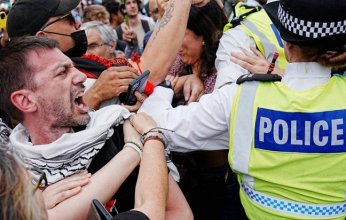 توقيف أكثر من 425 شخصاً في لندن خلال تظاهرة دعماً لمجموعة «فلسطين أكشن»