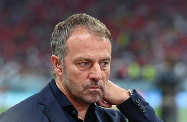 هانز فليك يعلن قائمة برشلونة لمواجهة ريال أوفييدو.. ما التفاصيل؟ هانز فليك يعلن قائمة برشلونة لمواجهة ريال أوفييدو.. ما التفاصيل؟