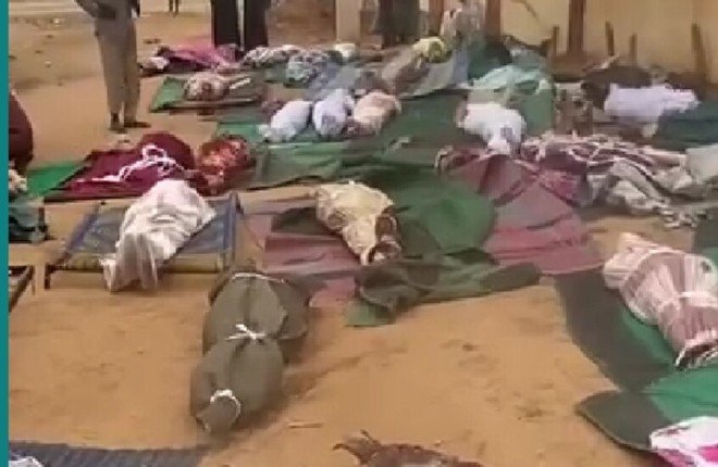 مجزرة مروعة في الفاشر.. مقتل 75 شخصا أثناء صلاة الفجر جراء قصف قوات الدعم السريع مسجدا بمسيرة مجزرة مروعة في الفاشر.. مقتل 75 شخصا أثناء صلاة الفجر جراء قصف قوات الدعم السريع مسجدا بمسيرة