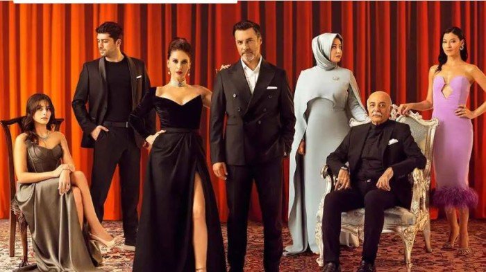 مسلسل «شراب التوت» يفجر جدلاً واسعًا ويشعل الغضب في تركيا.. ما القصة؟ مسلسل «شراب التوت» يفجر جدلاً واسعًا ويشعل الغضب في تركيا.. ما القصة؟