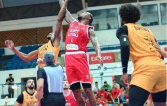 القادسية الكويتي يفوز على حمص الفداء السوري في افتتاح بطولة الأندية العربية لكرة السلة في دبي