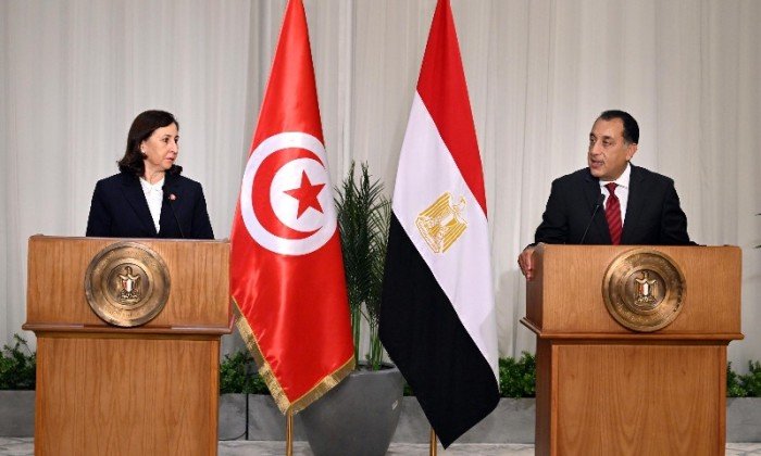 رئيس الوزراء: التوافق على أن حجم التبادل التجاري الحالي بين مصر وتونس لا يُلبي تطلعات الشعبين رئيس الوزراء: التوافق على أن حجم التبادل التجاري الحالي بين مصر وتونس لا يُلبي تطلعات الشعبين