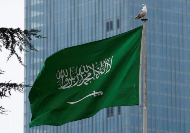 السعودية تقدم 1.38 مليار ريال دعما اقتصاديا جديدا لليمن السعودية تقدم 1.38 مليار ريال دعما اقتصاديا جديدا لليمن