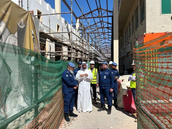 الكويت.. قوة الإطفاء العام تتفقد مشروع إعادة إعمار مباني سوق المباركية الكويت.. قوة الإطفاء العام تتفقد مشروع إعادة إعمار مباني سوق المباركية