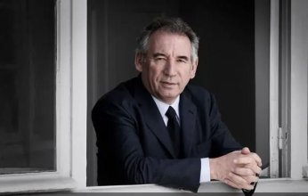 عاجل.. البرلمان الفرنسي يصوت بحجب الثقة عن الحكومة