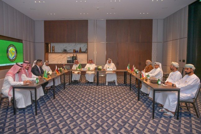 "الإسكان" تعقد اجتماع هيئة جائزة مجلس التعاون الخليجي بدورتها الـ7 بمجال الإسكان "الإسكان" تعقد اجتماع هيئة جائزة مجلس التعاون الخليجي بدورتها الـ7 بمجال الإسكان