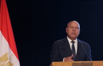 كامل الوزير: الدولة ملتزمة بتوريد كميات الغاز اللازمة لتشغيل مصانع الأسمدة