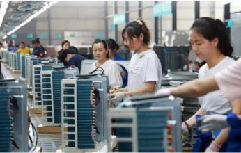 الصين تسجل نموا بنسبة 8.2% في تجارة الخدمات خلال 7 أشهر