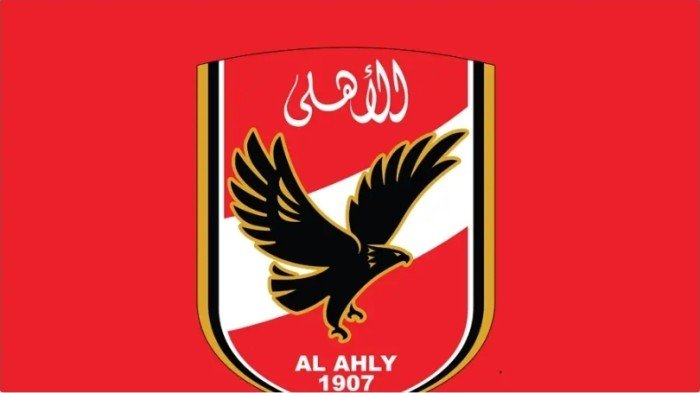 غرفة عمليات في الأهلي استعدادًا لاجتماع الجمعية العمومية غرفة عمليات في الأهلي استعدادًا لاجتماع الجمعية العمومية