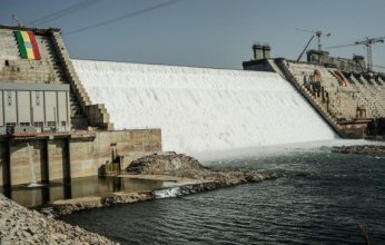 إثيوبيا تواصل تفريغ سد النهضة وشراقي يحذر: تدفقات النيل الزائدة تشكل خطرا على السودان