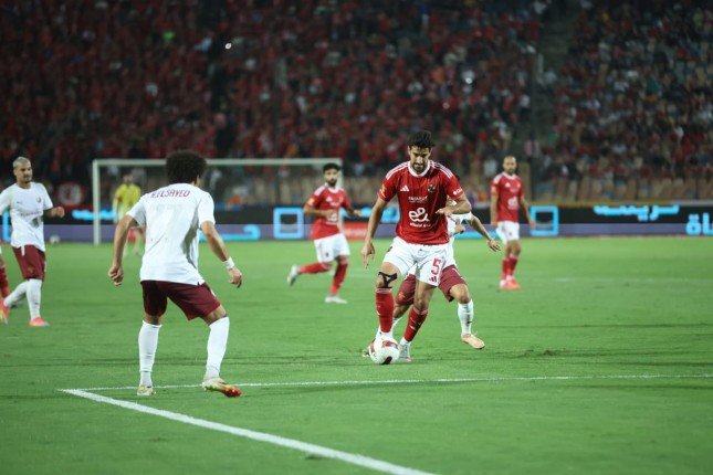 بشق الأنفس.. الأهلي يهزم سيراميكا بهدف نظيف بدورى نايل بشق الأنفس.. الأهلي يهزم سيراميكا بهدف نظيف بدورى نايل