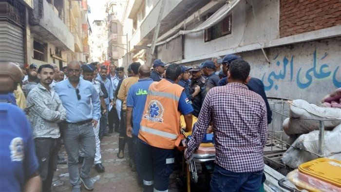 مصر.. ارتفاع حالات الوفاة في حريق مصنع ملابس الغربية إلي 11 شخصا مصر.. ارتفاع حالات الوفاة في حريق مصنع ملابس الغربية إلي 11 شخصا