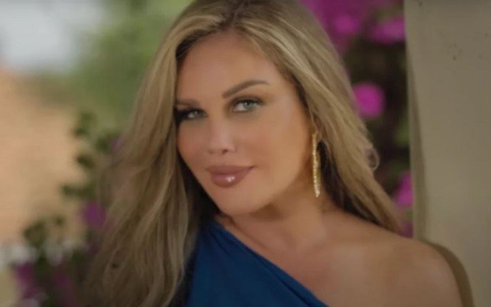 بمهرجان «موريكس دور».. نيكول سابا تحصد جائزة أفضل ممثلة لبنانية في الدراما المصرية بمهرجان «موريكس دور».. نيكول سابا تحصد جائزة أفضل ممثلة لبنانية في الدراما المصرية