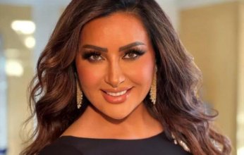 لطيفة تتبرع لترميم مسجد منوبة بتونس