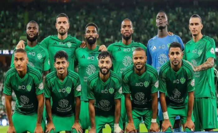 مواجهة قوية.. شاهد بث مباشر لمباراة الحزم و الأهلي في الدوري السعودي مواجهة قوية.. شاهد بث مباشر لمباراة الحزم و الأهلي في الدوري السعودي